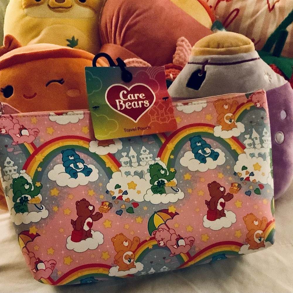 NEW🌈 Care Bears Large Cosmetics ZipCase